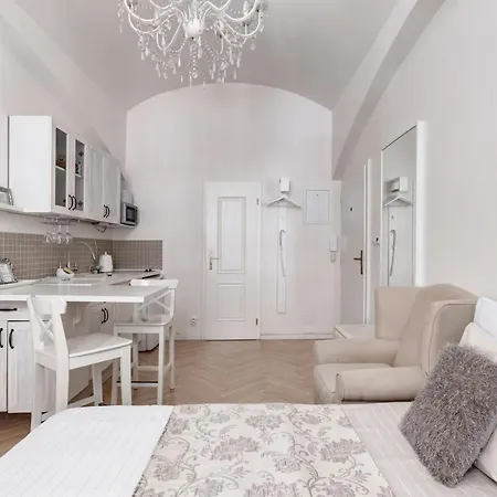 Apartmán With The Lions Praha